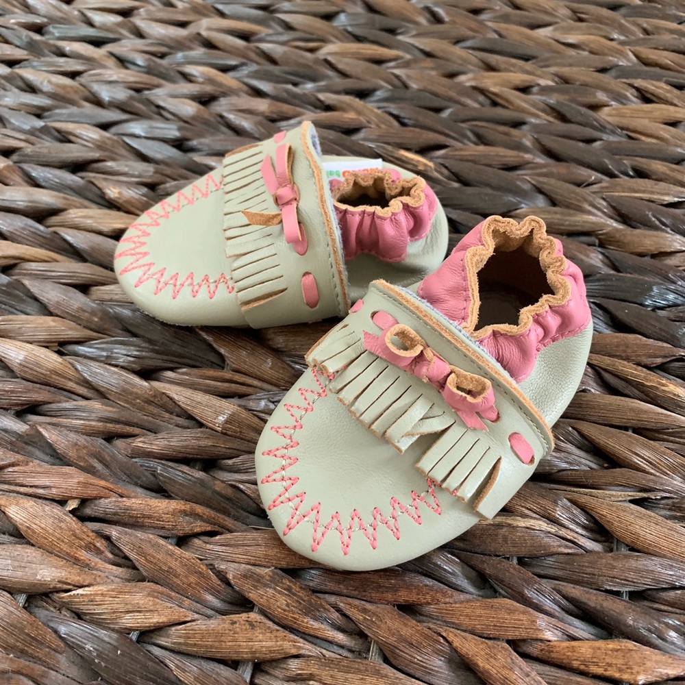 💯 % genuine leather walker moccasins!